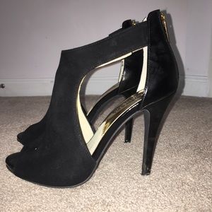 Brand New Micheal Kors stilettos